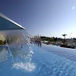 Paradise Park Fun Lifestyle ホテル 4*
