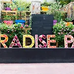 Paradise Park Fun Lifestyle ロスクリスティアーノス