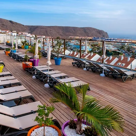 Paradise Park Fun Lifestyle Hotell 4*